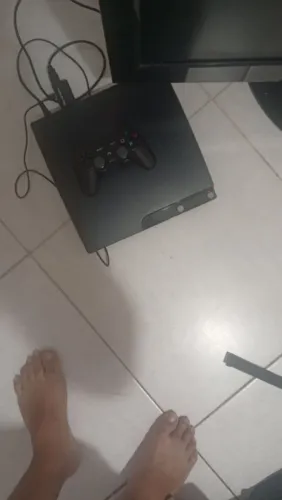 PlayStation3 muito novo turnado cheio de jogos