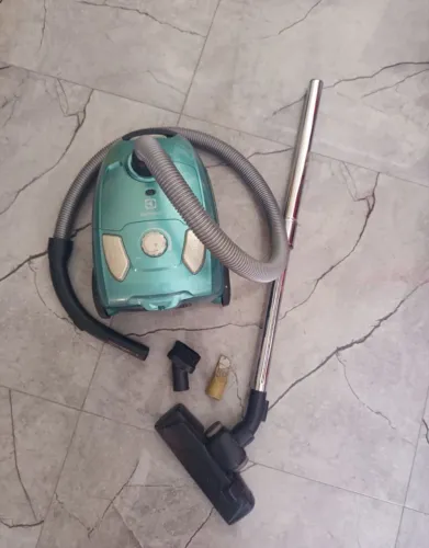 Aspirador de pó Eletrolux R$250,00