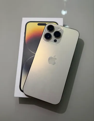 iPhone 14 Pro Max 256g dourado semi novo