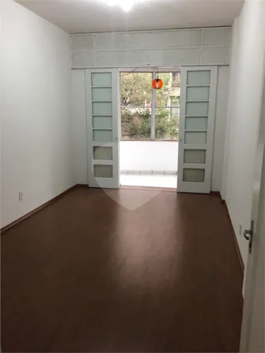 Apartamento à venda com 1 quarto no condomínio Edifício Barão de Itatiba, São Paulo - SP