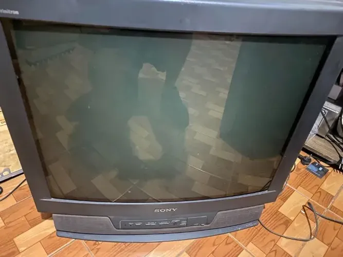 Tv Sony Trinitron Kv2959t unico dono funcionando perfeitamente !