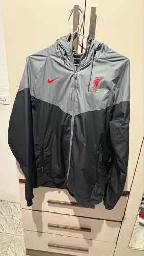 Conjunto Nike Liverpool