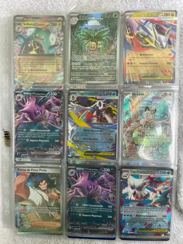 ote 9 Cartas Pokémon TCG Mega EX Raras - Nidoking 2x, Froslass, Mega Latias e Exeggutor.