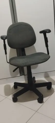 cadeira giratoria de escritorio