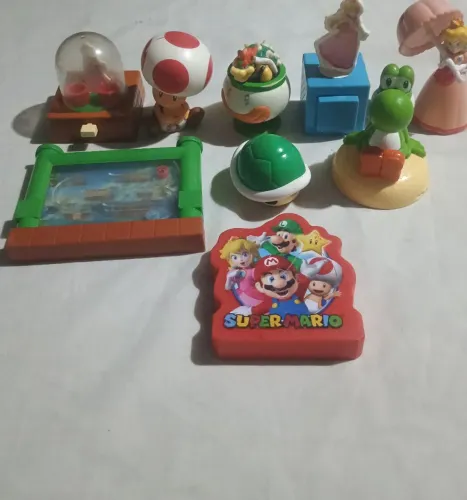 Lote turma do mario MC Donald's