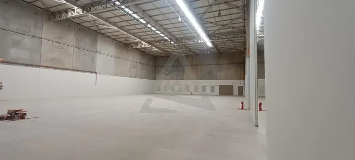 Galpão para alugar em Indaiatuba, Distrito Industrial Domingos Giomi, com 1100 m²