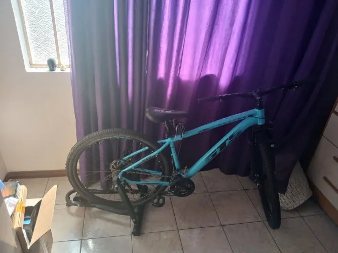Vendo urgente bicicleta NOVA Aro 29 GTS Dext