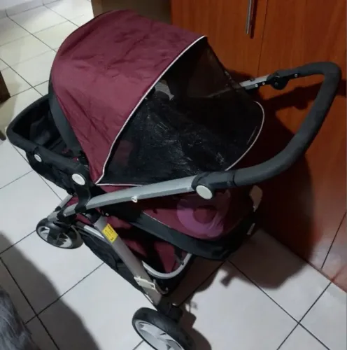 Carrinho Moisés+ Bebê Conforto + Base