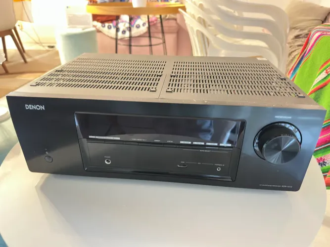 Receiver Denon SURROUND AVR - 1513