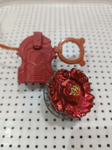 Beyblade tief fênix Hasbro vermelho 