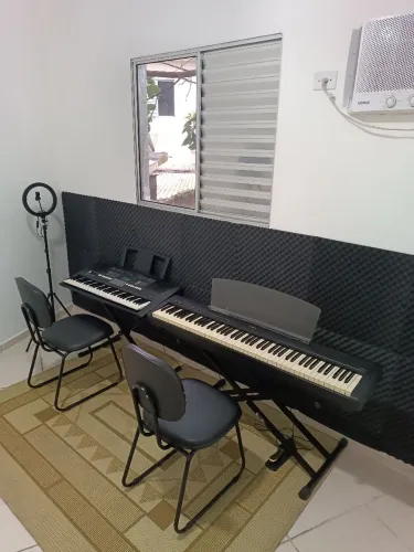 Piano Popular e Teclado Aulas
