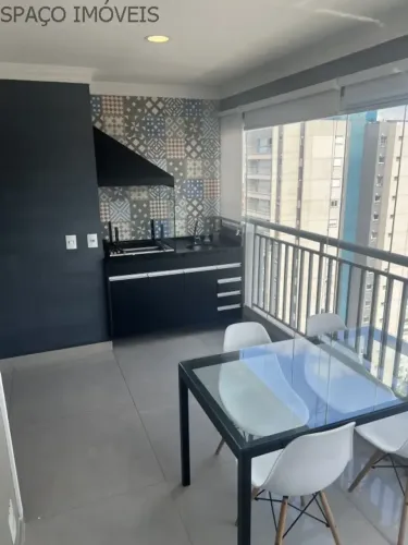 Imóvel para aluguel possui 65 metros quadrados com 3 quartos em Vila Santa Catarina - São
