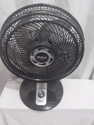 Ventilador De Mesa Philco Pvt300 Turbo 220v ( Novo Nunca Usado)