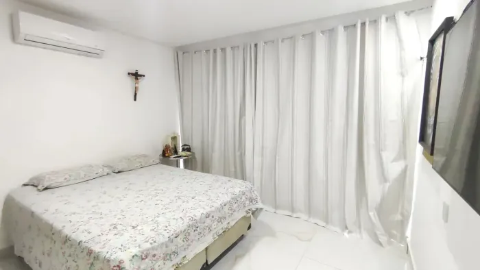 Casa Duplex Á Venda em Condomínio| 174m² | 3 Quartos Sendo 1 Suíte