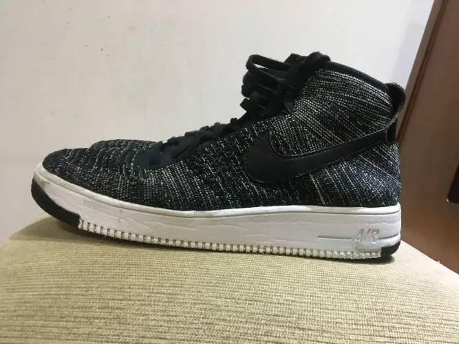 Tênis Nike air force 1 flyknit original tam 42