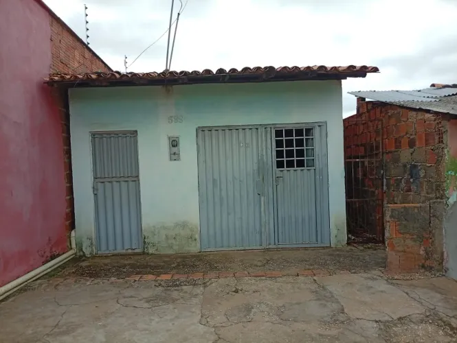 CASA A VENDA EM IMPERATRIZ
