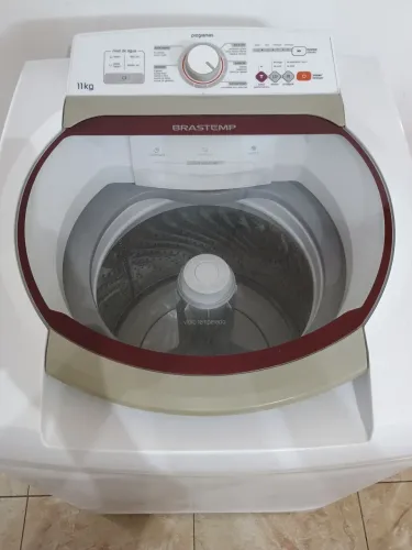 Máquina de lavar roupa Brastemp 11kg 