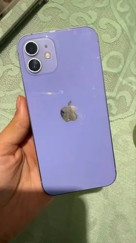 iPhone 12 lilás 64g 