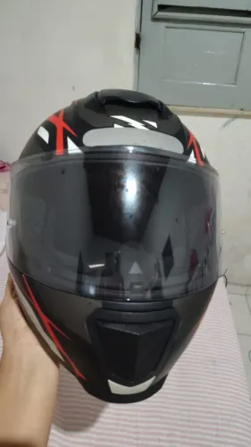Capacete