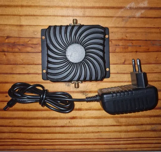 Amplificador sinal 2.4GHz 8W