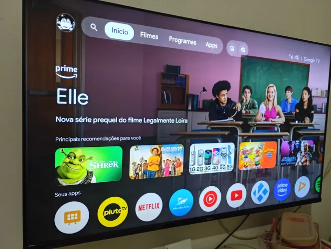Título: Smart TV Philips 50" Google TV - Estado de Nova, Completa com Controle!
