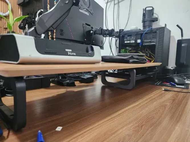 Suporte MDF Para Monitor de Mesa Stand Desk