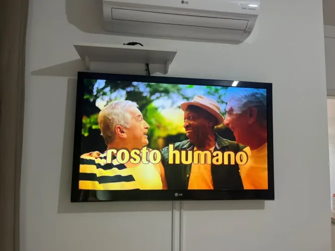 TV LG 42? LED - Modelo 42LV3500
