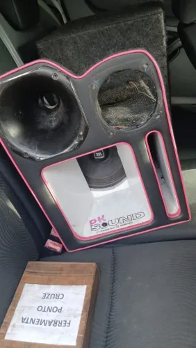 Grave de 12 da selenium e medio de 8 da jbl!!!