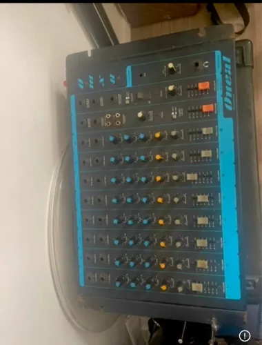 Mesa de som 8 canais