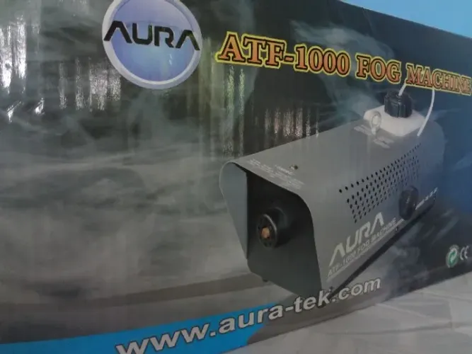Máquina de Fumaça 1000W - Aura