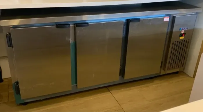 Refrigerador Kofisa modelo 64/ KBSC- 185 D - 4 portas - horizontal - 500litros