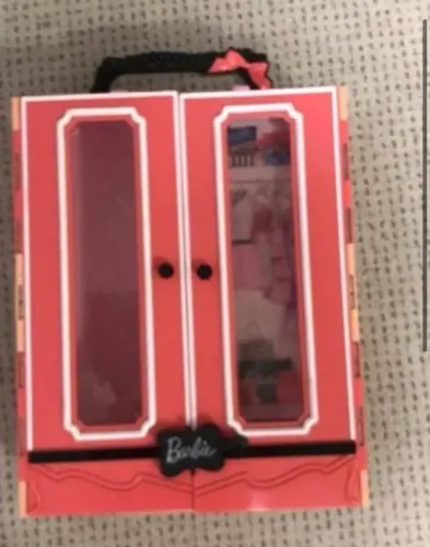 Barbie armário guarda roupa