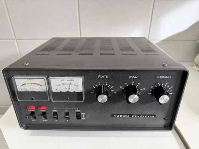 Amplificador Linear Yaesu FL-2100B