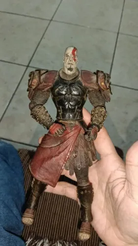 Figure action kratos