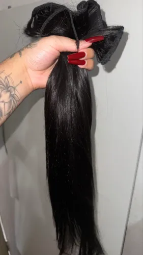 Cabelo Brasileiro 50cm (ou um pouco maior) 130g 1.500 parcelado 1.300 no pix