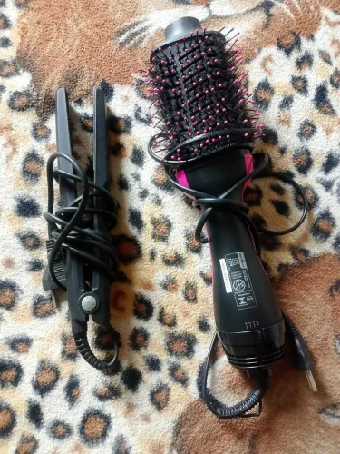 vendo prancha de cabelo e escova secadora.