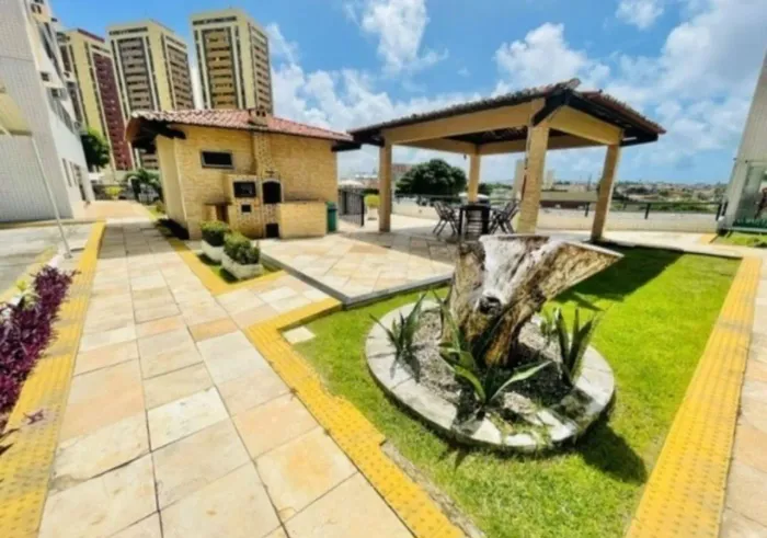 Apartamento 2/4 em Petrópolis