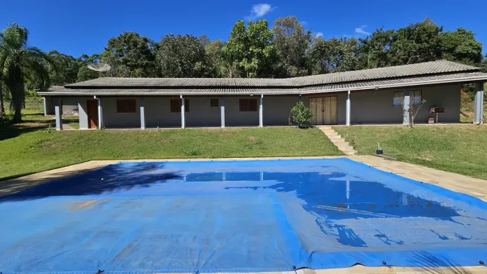 Chácara para Venda em Pedra Bela, zona rural, 6 dormitórios, 1 suíte, 3 banheiros