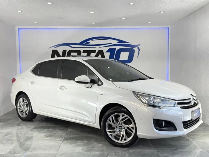 Citroen C4 Lounge Exclusive 1.6 Turbo 4P Aut. 2014