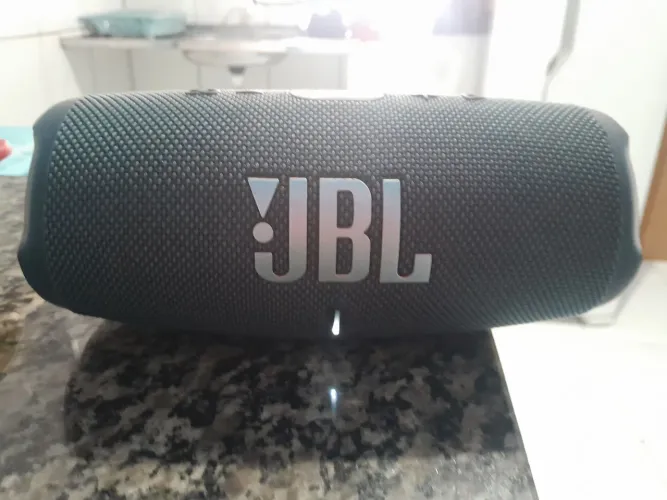 Vende-se Charge 5 Jbl