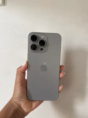 iPhone 15 pro Max 256gb