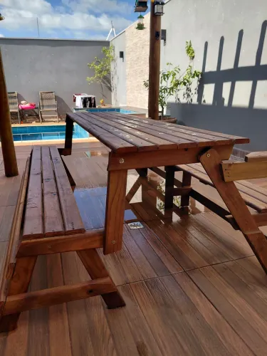 Mesa De Madeira Para Área Externa