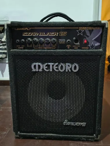 Amplificador Meteoro Star Black 15 