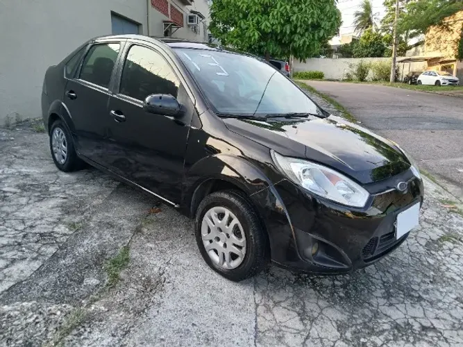 Ford Fiesta Sed. 1.6 8V Flex 4P 2013