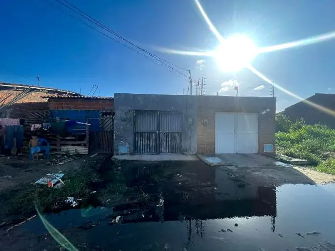 Casa no CAGADO em Maracanaú/CE - Caixa *0247