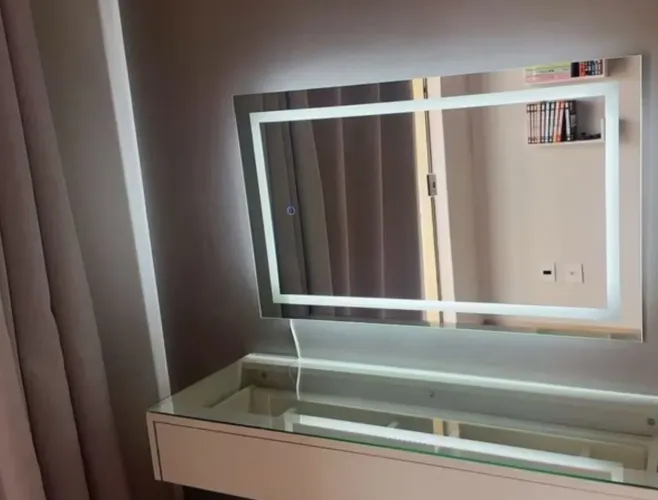 Espelho Retangular com LED 80x50 cm Touch 3 Tons de Luz
