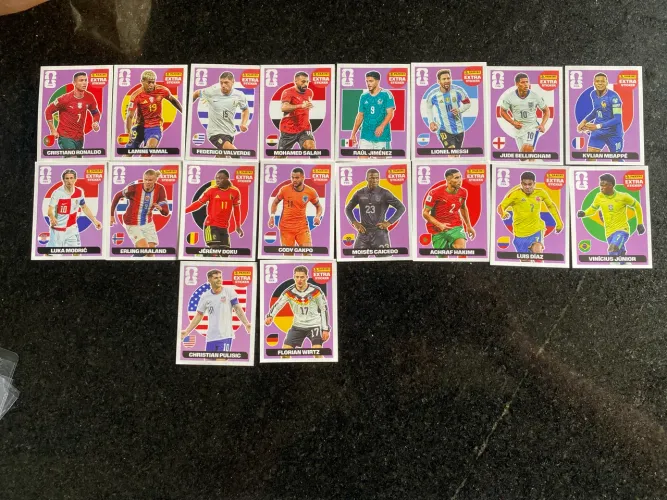 Kit 18 figurinhas legends roxa copa 2026