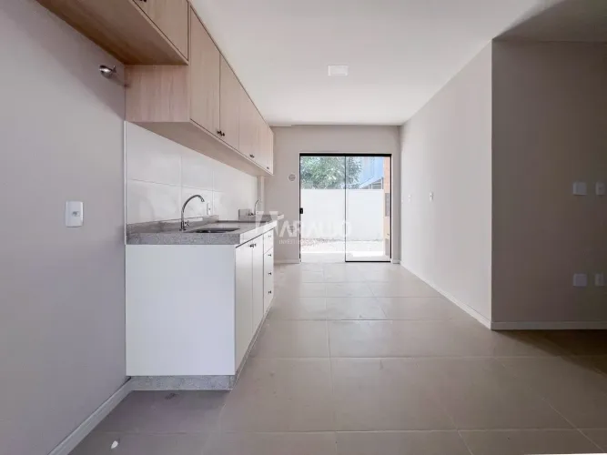 Apartamento com 60m² a partir de R$435 mil na Meia Praia em Navegantes