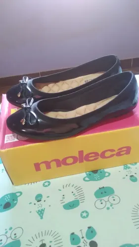 Vendo essa sapatilha da moleca