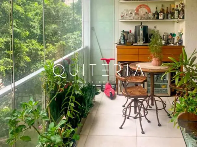 Apartamento à venda no Cosme Velho 220m² 4 quartos 1 suíte 3 vagas
